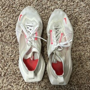 White and Pink Nike Vista Lite Tennis’s Shoes Women’s Size 8.5